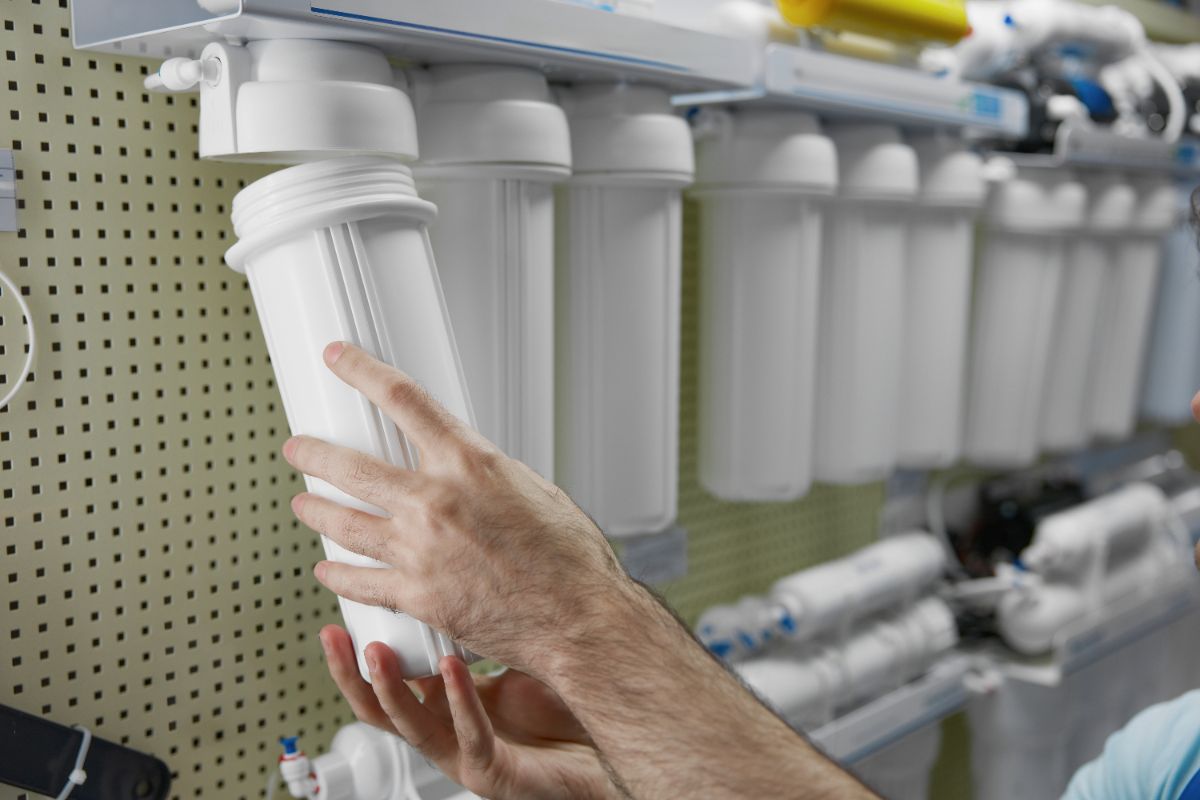 Comparing Water Filtration Systems for Restaurants and Cafes